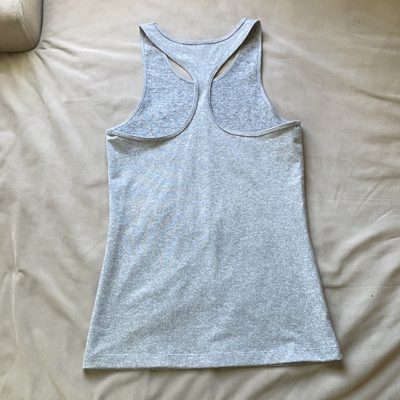 Vuori Rhythm Tank Grey size small - Picture 2 of 2